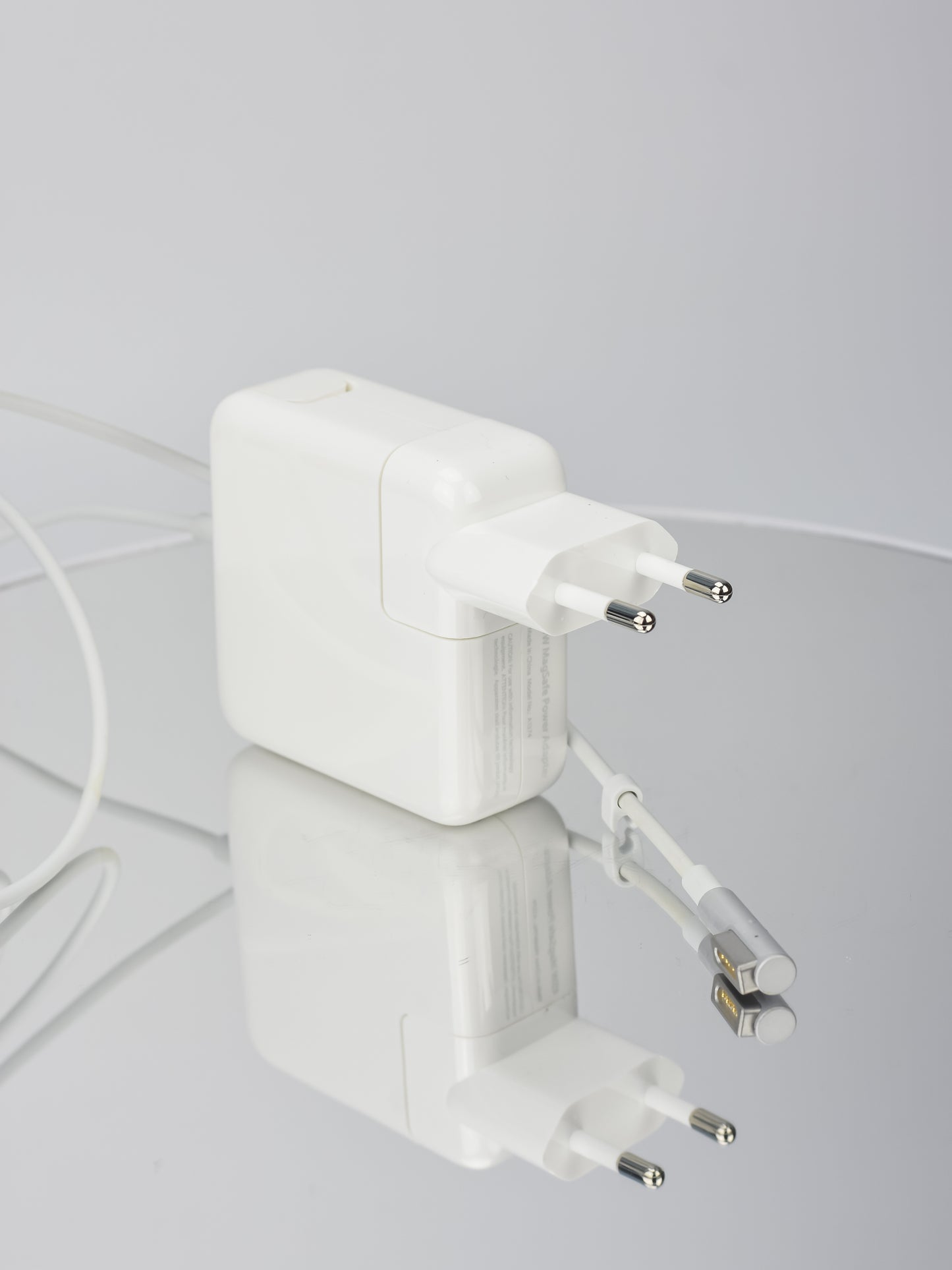 MagSafe 1 charger 85W